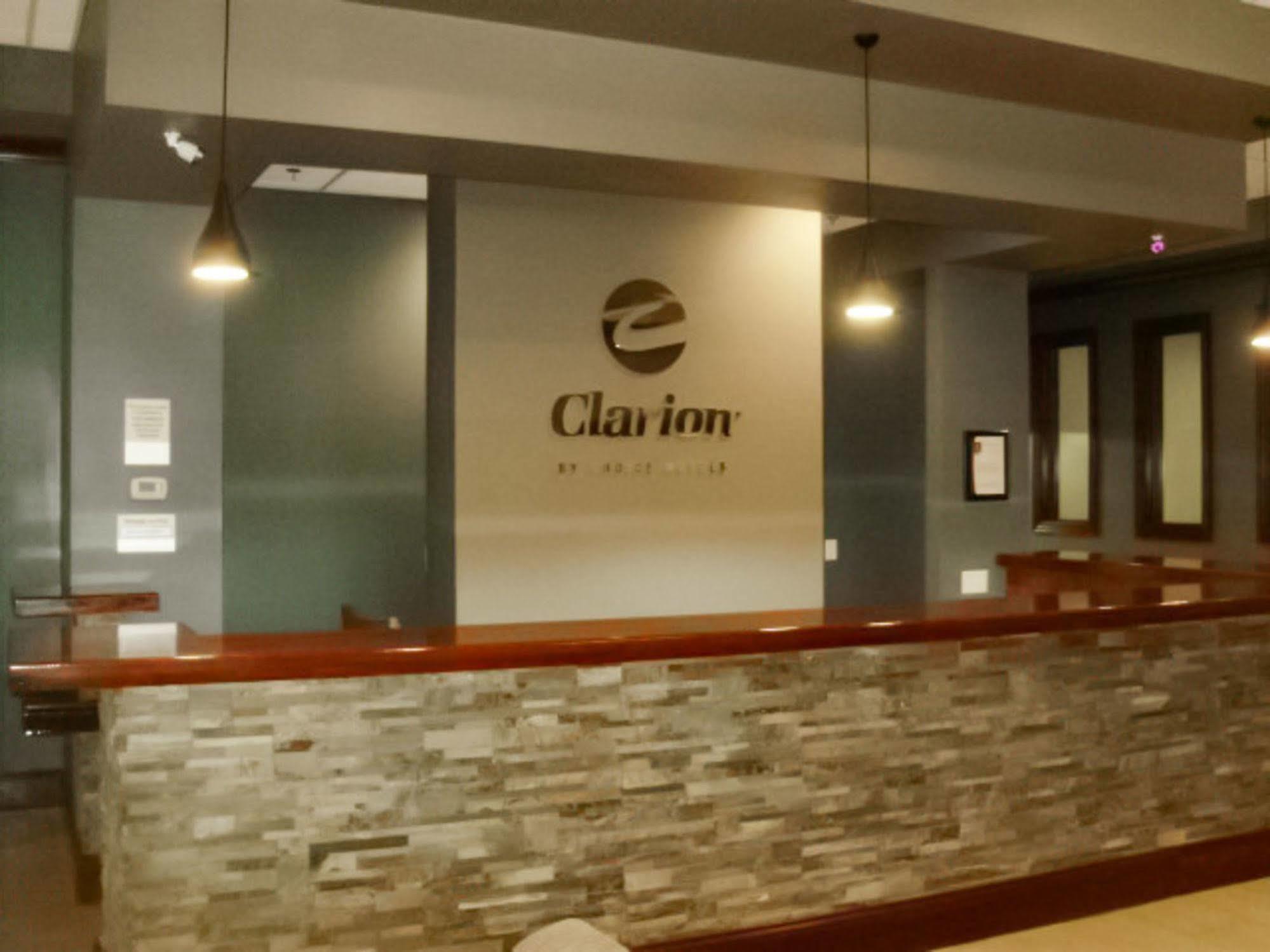 Clarion Inn Belle Vernon Exteriör bild